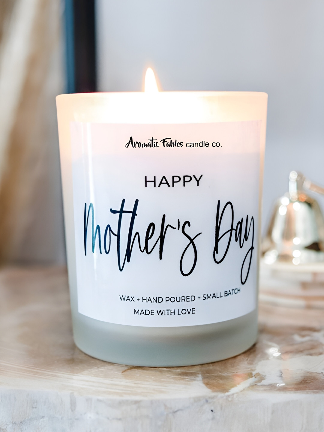 Aromatic Fables Mother's Day Celebration Lily Conversational Round Regular Jar Candles