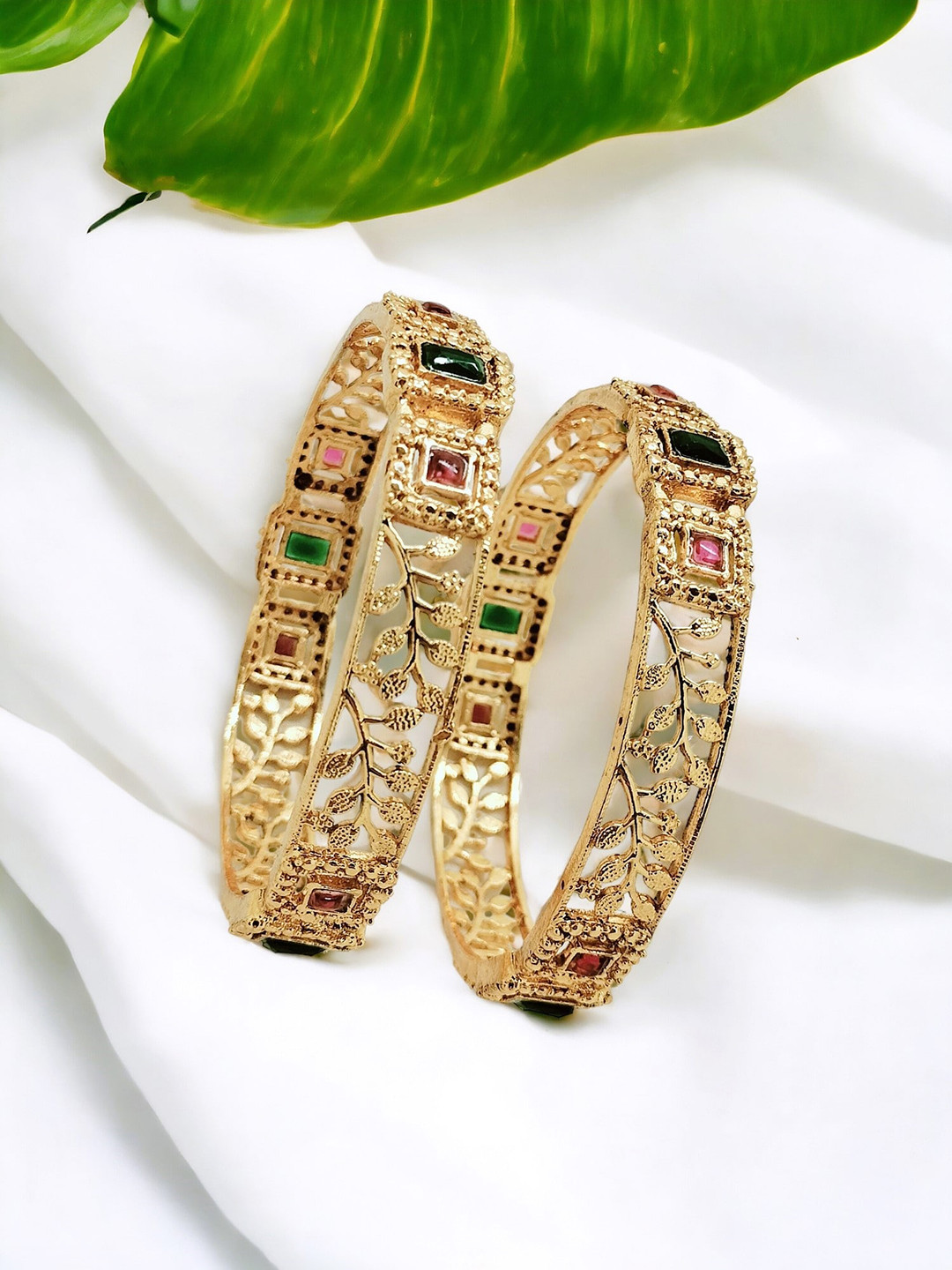 FEMMIBELLA Set Of 2 Gold Plated Stone Studded Leaf Filigree Design Kada Bangles