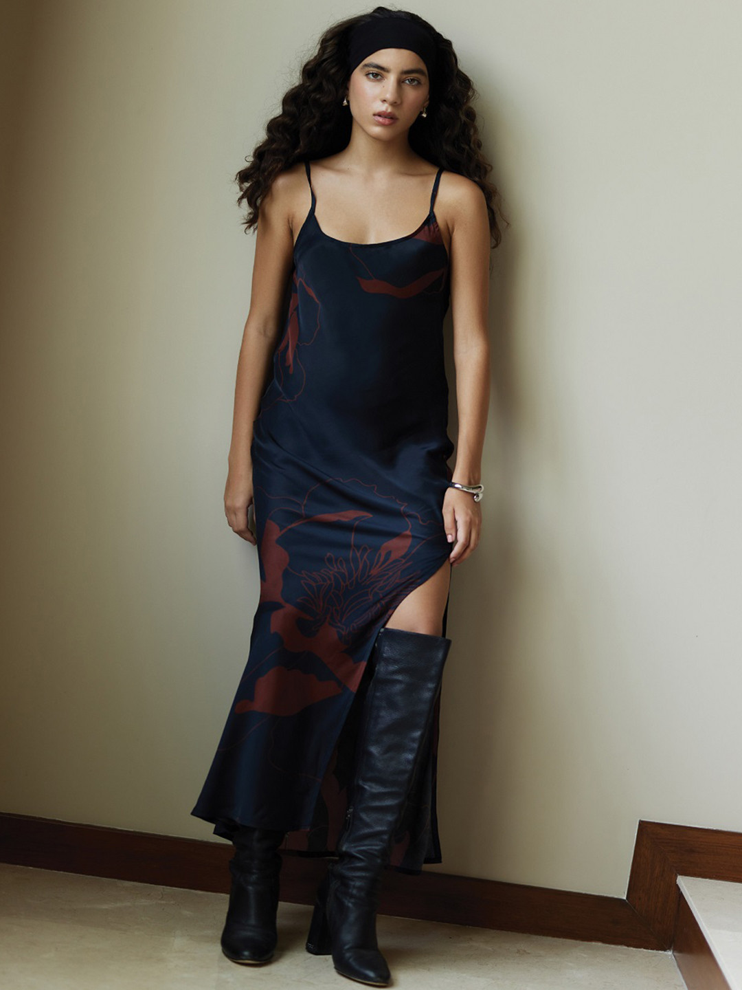 Contemponari Abstract Print Satin Maxi Casual Dress