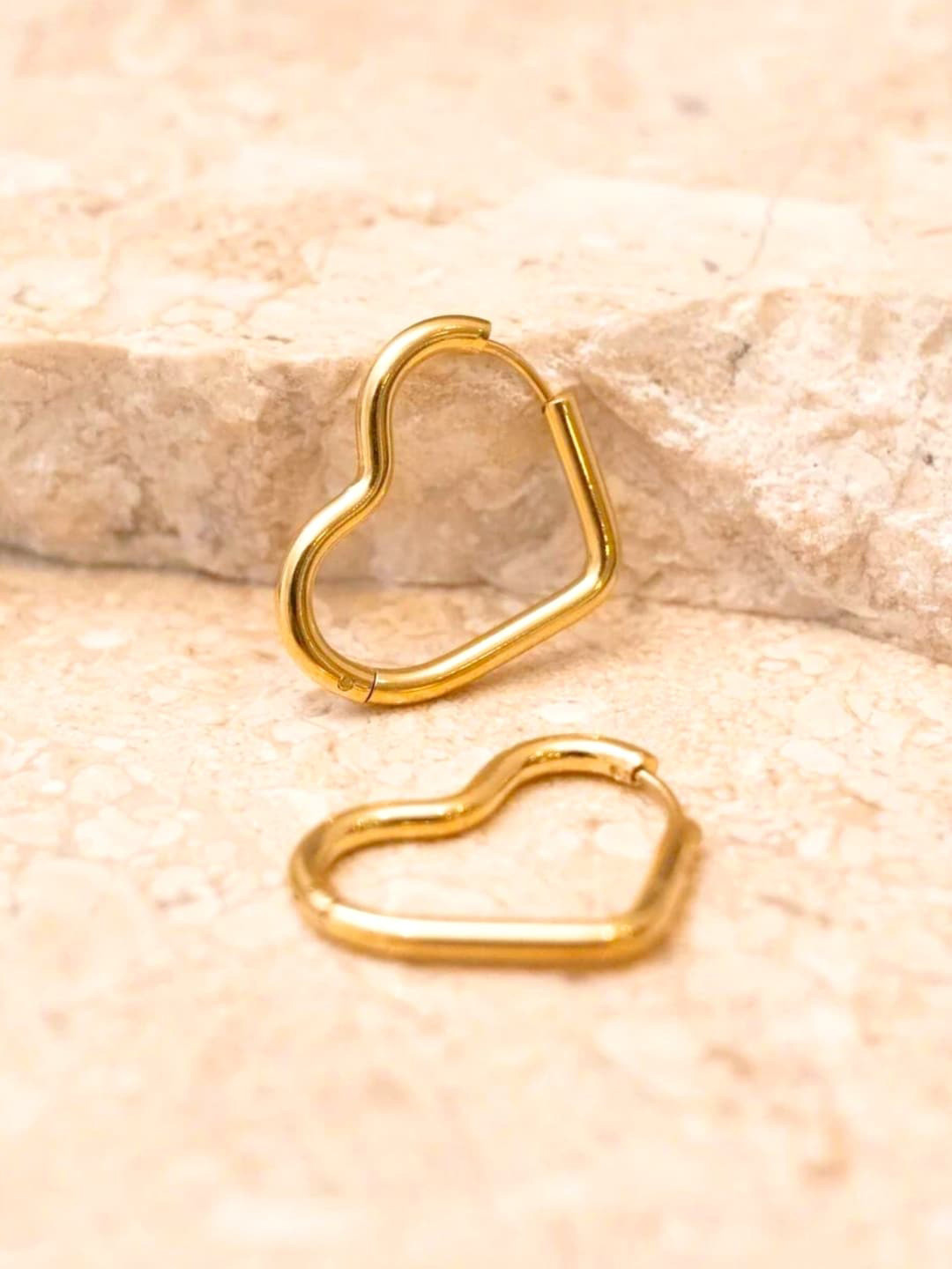 SALVE Heart Shaped Hoop Earrings
