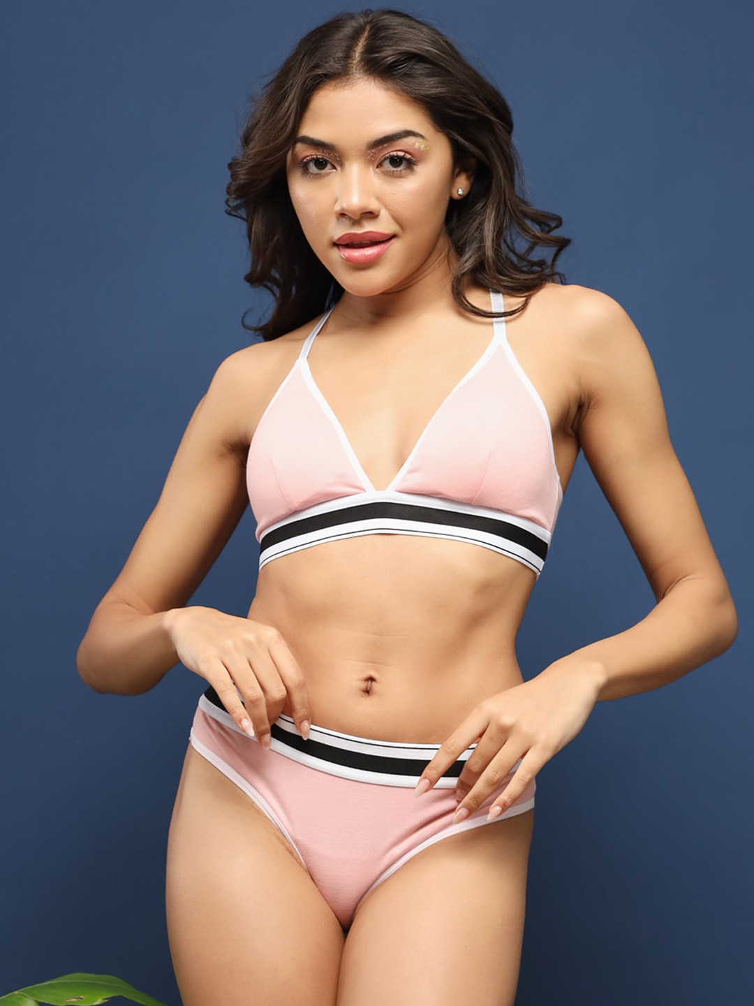 ELTIRE Shoulder Strap Lingerie Set