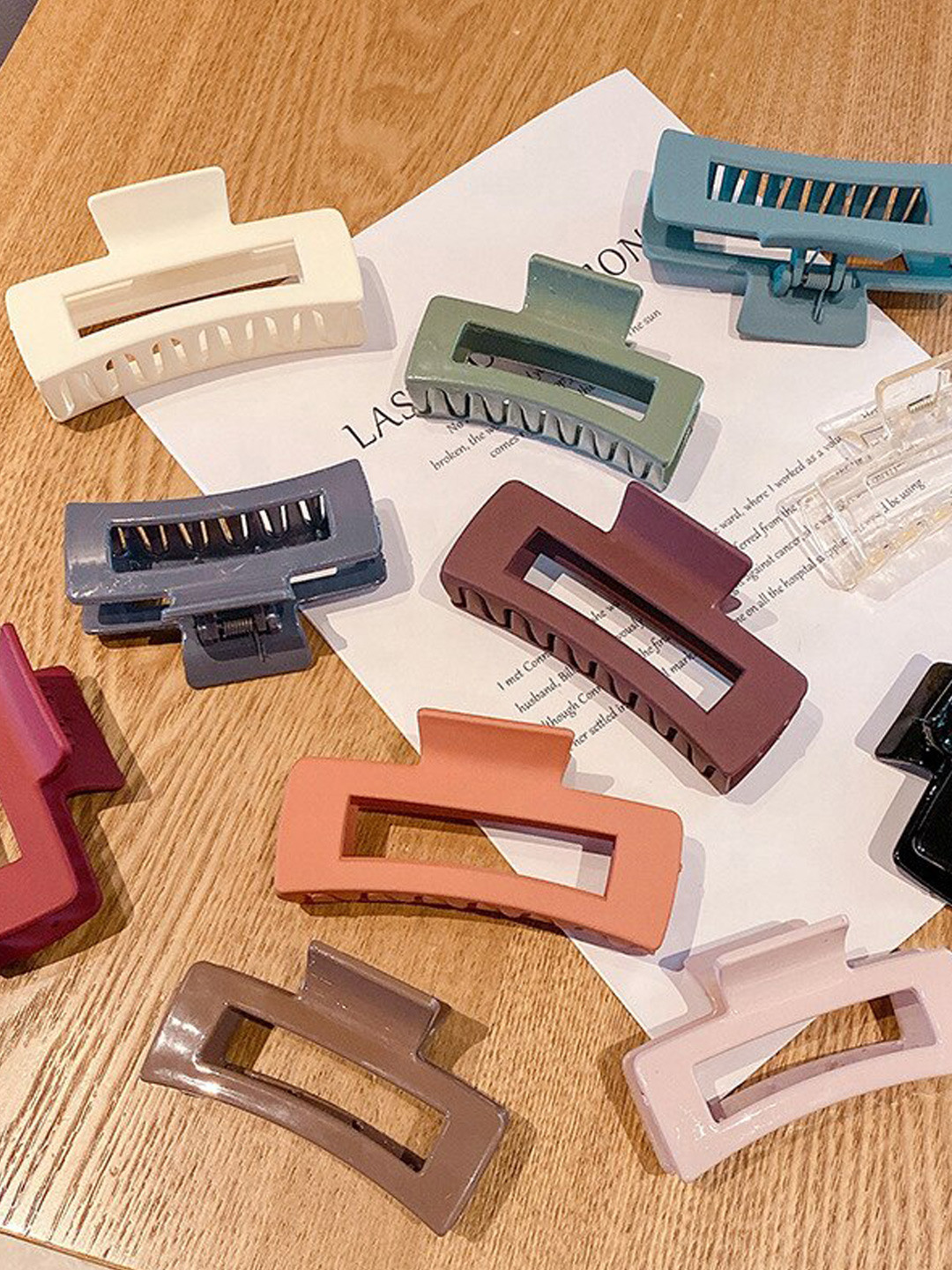 Xivir Rectangle Claw Clip
