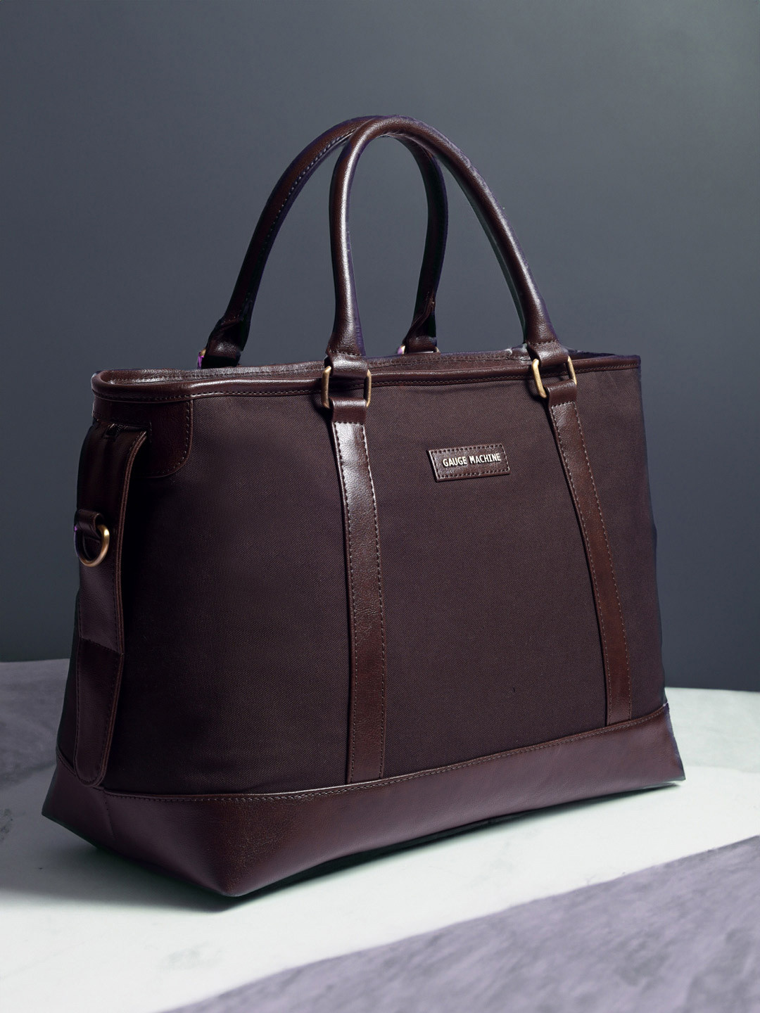 Gauge Machine Textured Medium Casual Duffel Bag