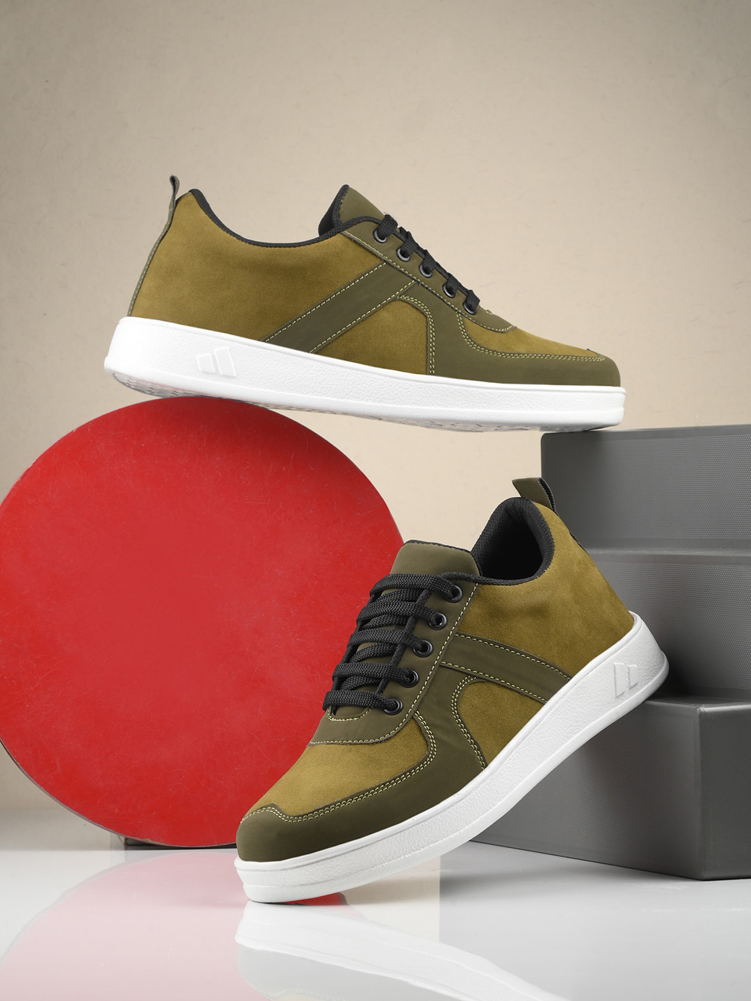The Roadster Lifestyle Co. Men Olive Green Colorblocked Casual Sneakers