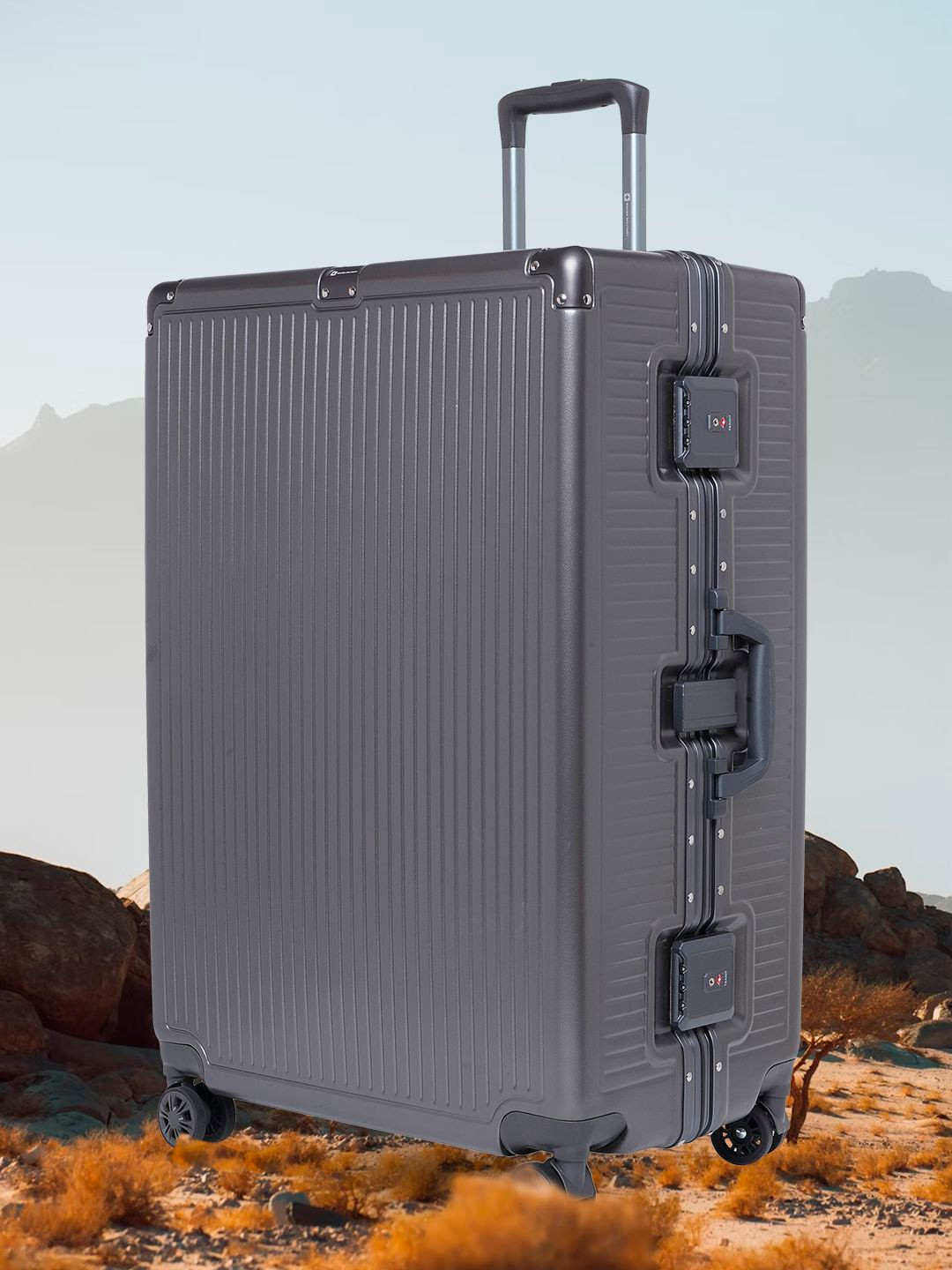 SWISS MILITARY Hard Sided Large Trolley Bag - 136 L