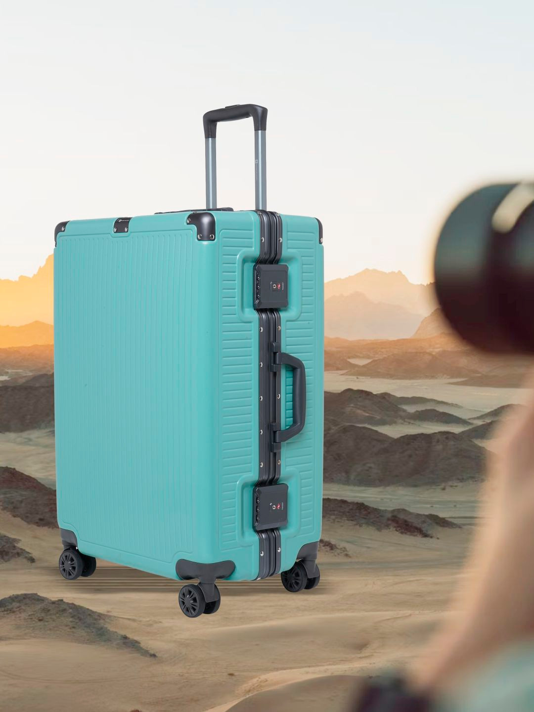 SWISS MILITARY Hard Sided Medium Trolley Bag