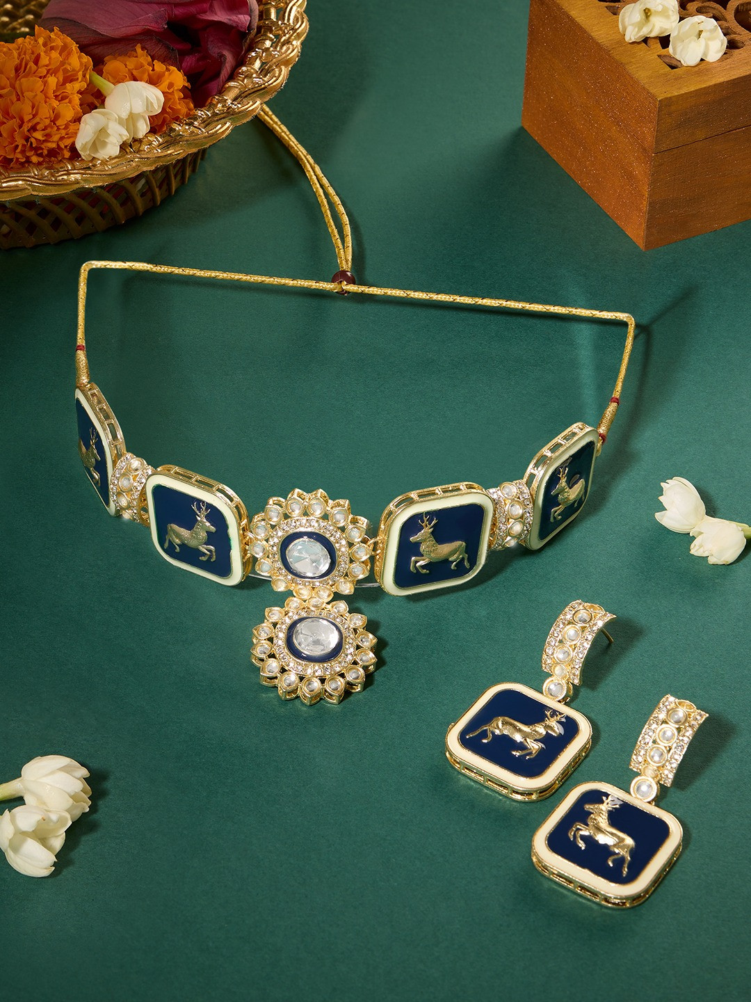 Zaveri Pearls Gold-Plated Stones Studded Reindeer Meenakari Jewellery Set