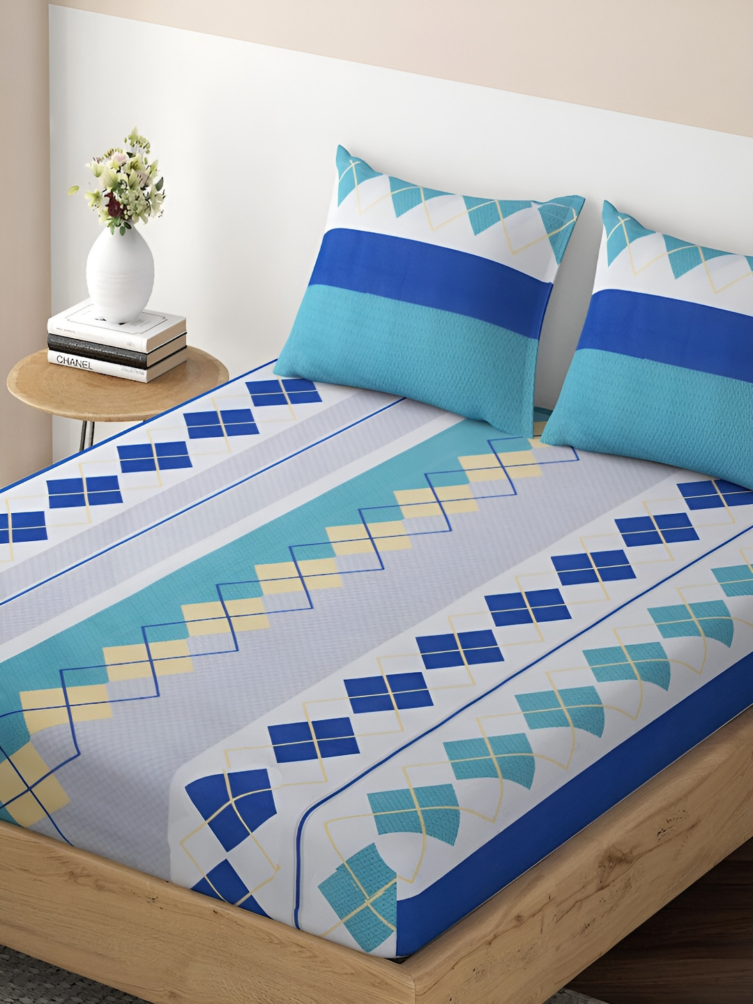 HOKIPO Blue Geometric Microfiber Shrink Resistant Fitted Queen Bedsheet with 2 Pillow Covers-198 x 152 cm