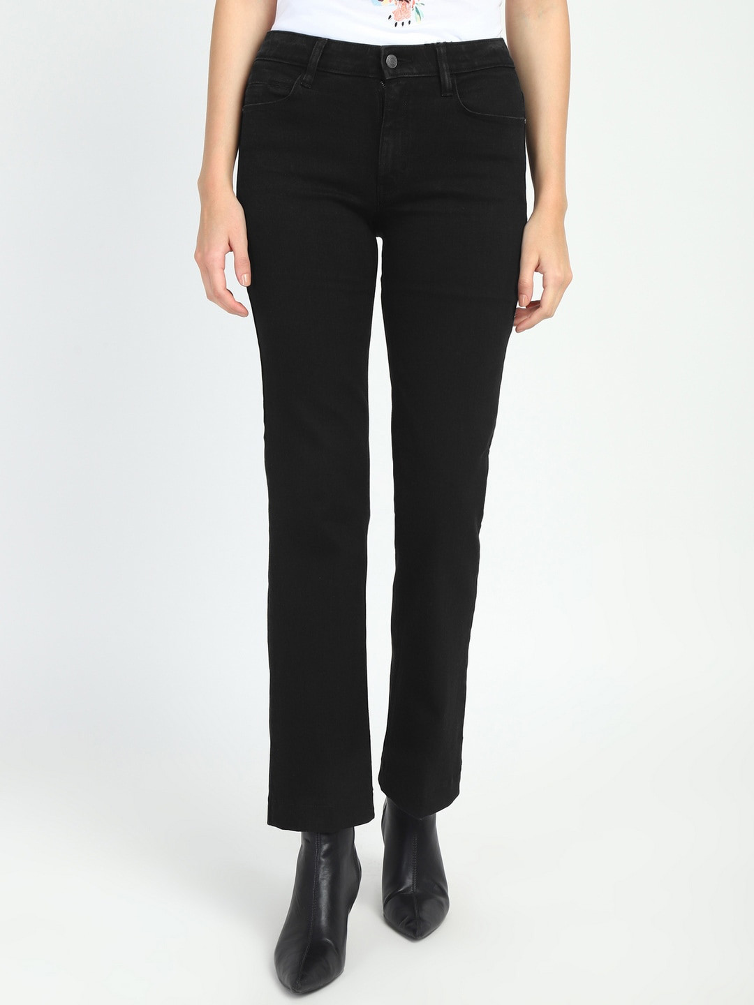GUESS Women Jean Slim Fit Clean Look Cropped Stretchable Jeans