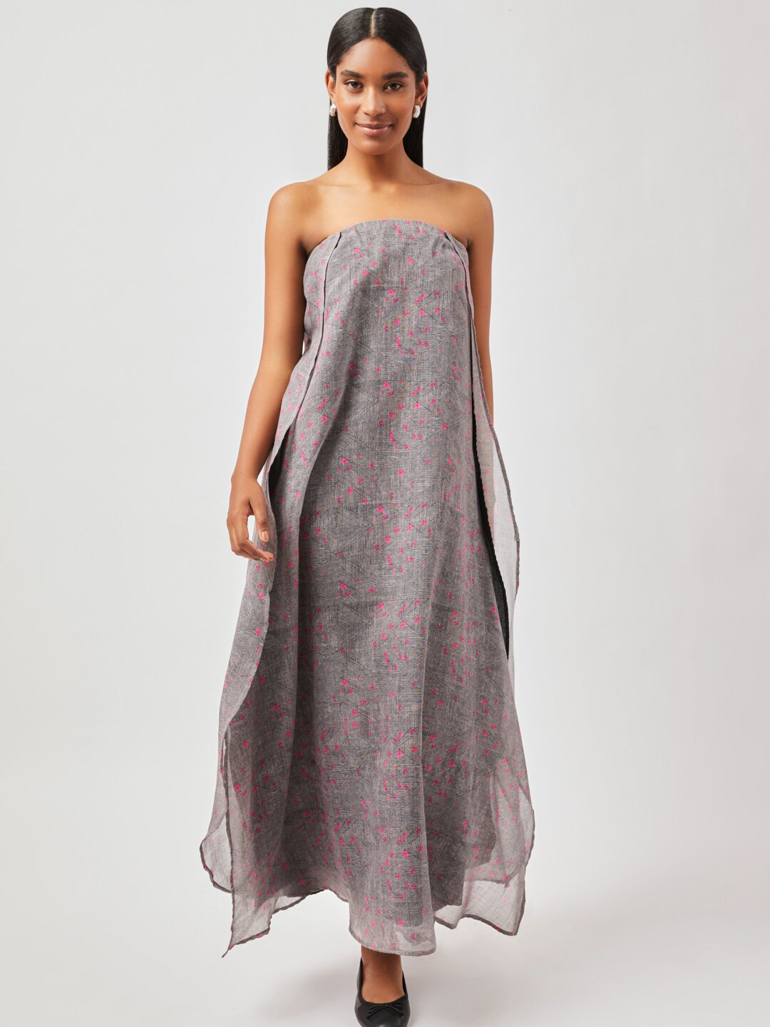 Contemponari Abstract Print Strap Less Linen Maxi Dress