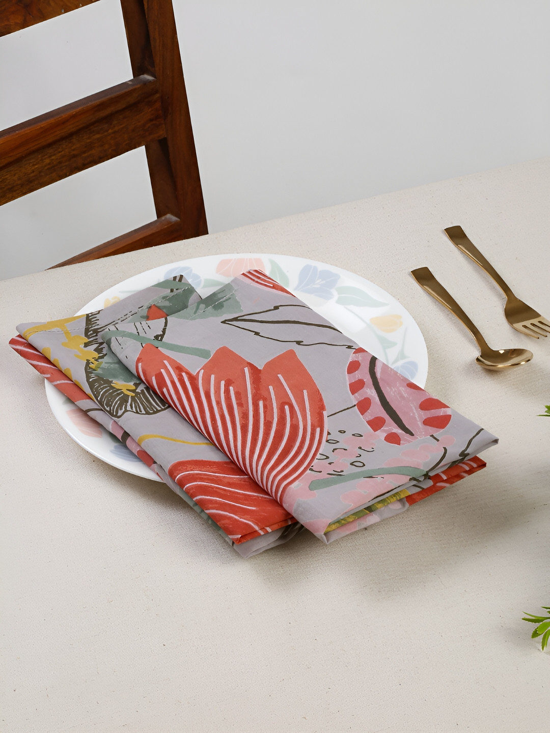 Ratan Cart Grey & Pink 4 Pieces Floral Printed Cotton Dinner Table Napkins