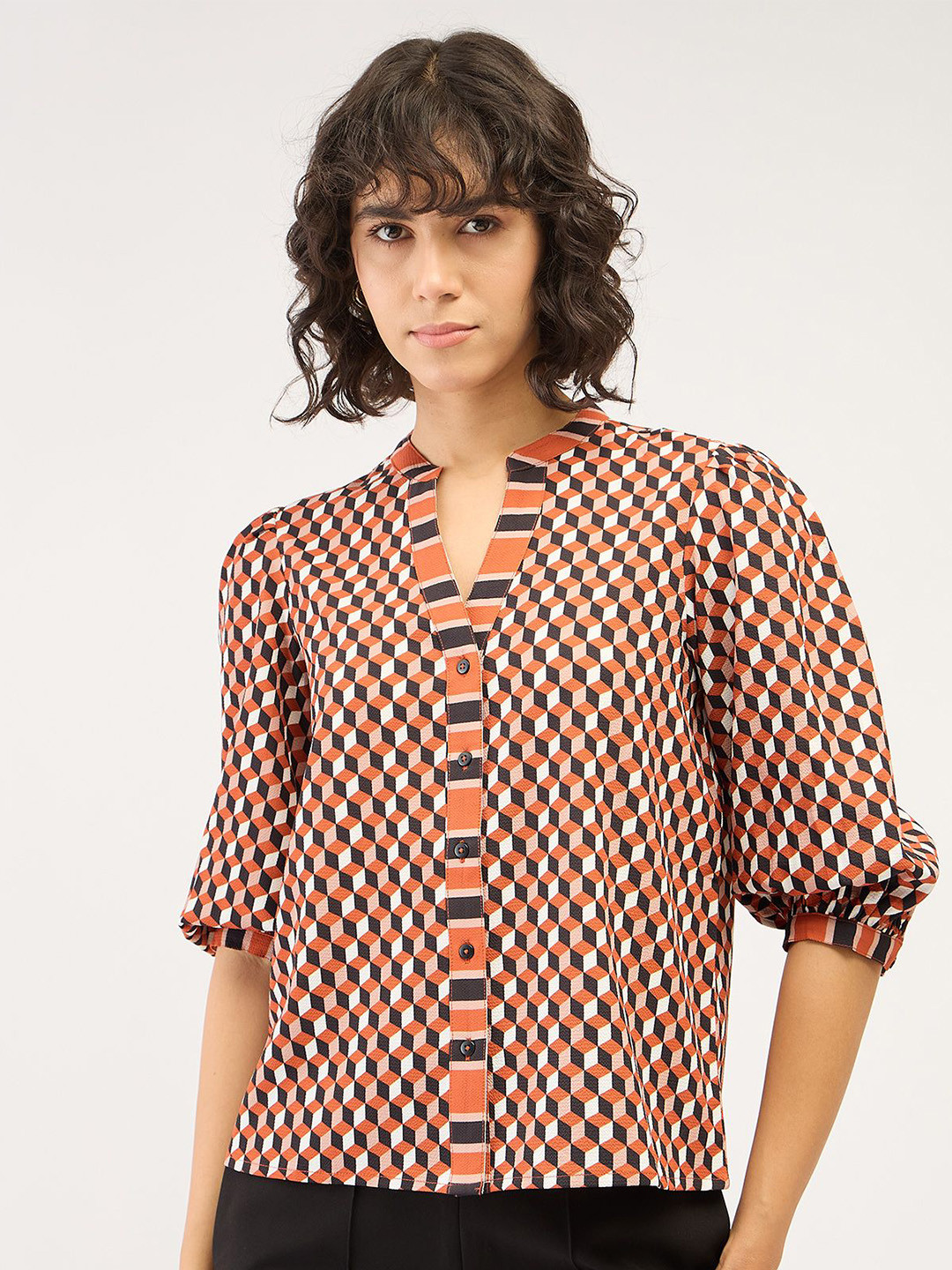 SALT ATTIRE V Neck Geometric Printed Shirt Style Top