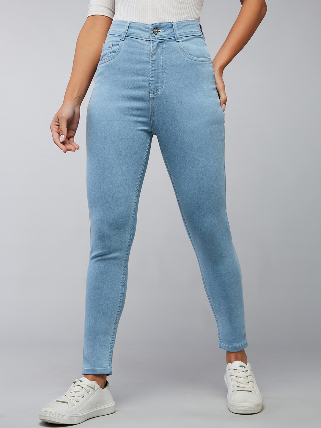 DOLCE CRUDO Women Light Blue Skinny Fit Clean Look High-Rise Stretchable Jeans