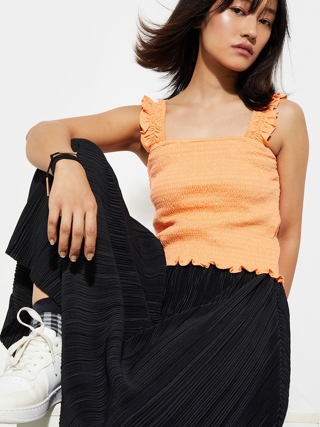 max URB_N Women Smocked Cropped Top