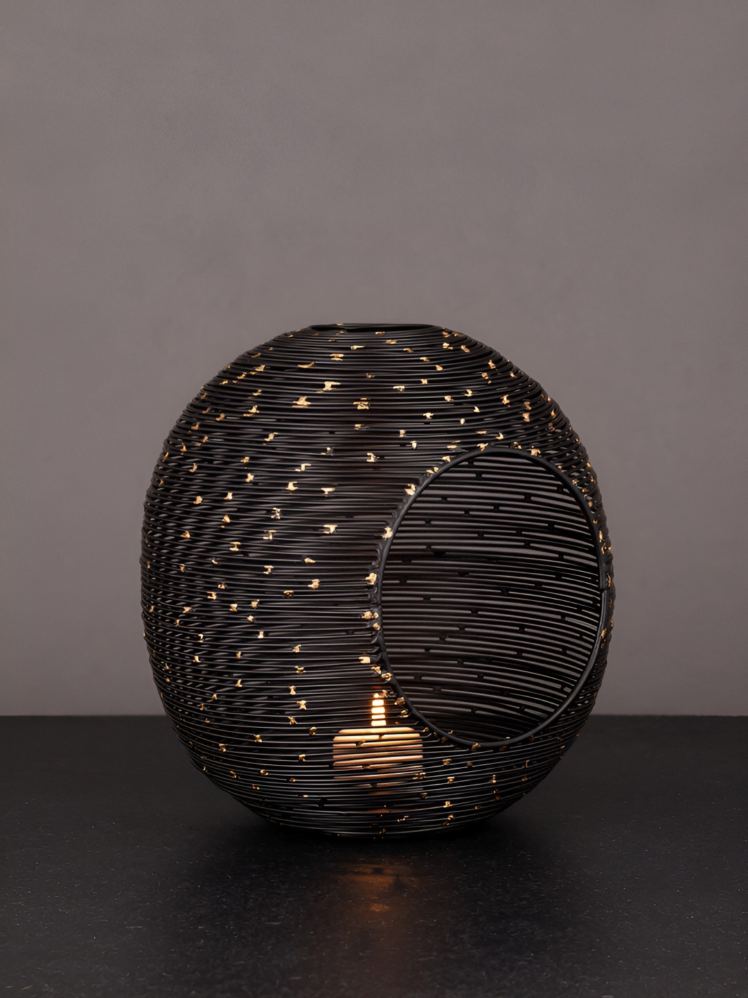 Aura Black & Yellow Candle Holder