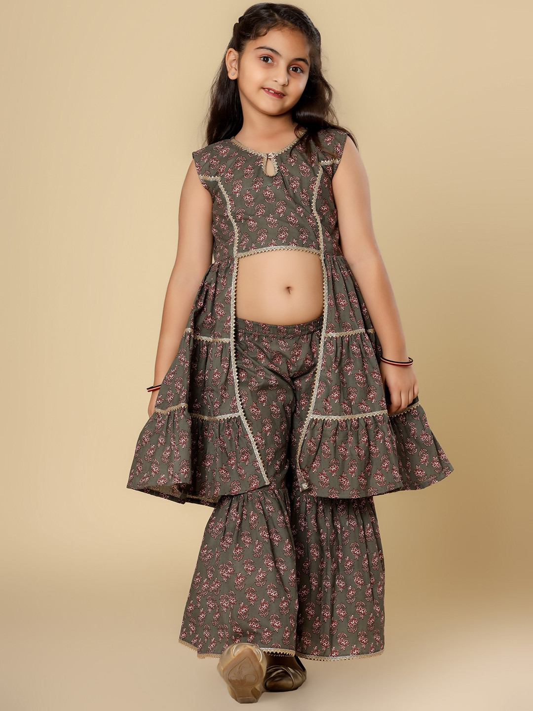 Cutiediva Girls Printed Round Neck Top With Flared Palazzos Clothing Set