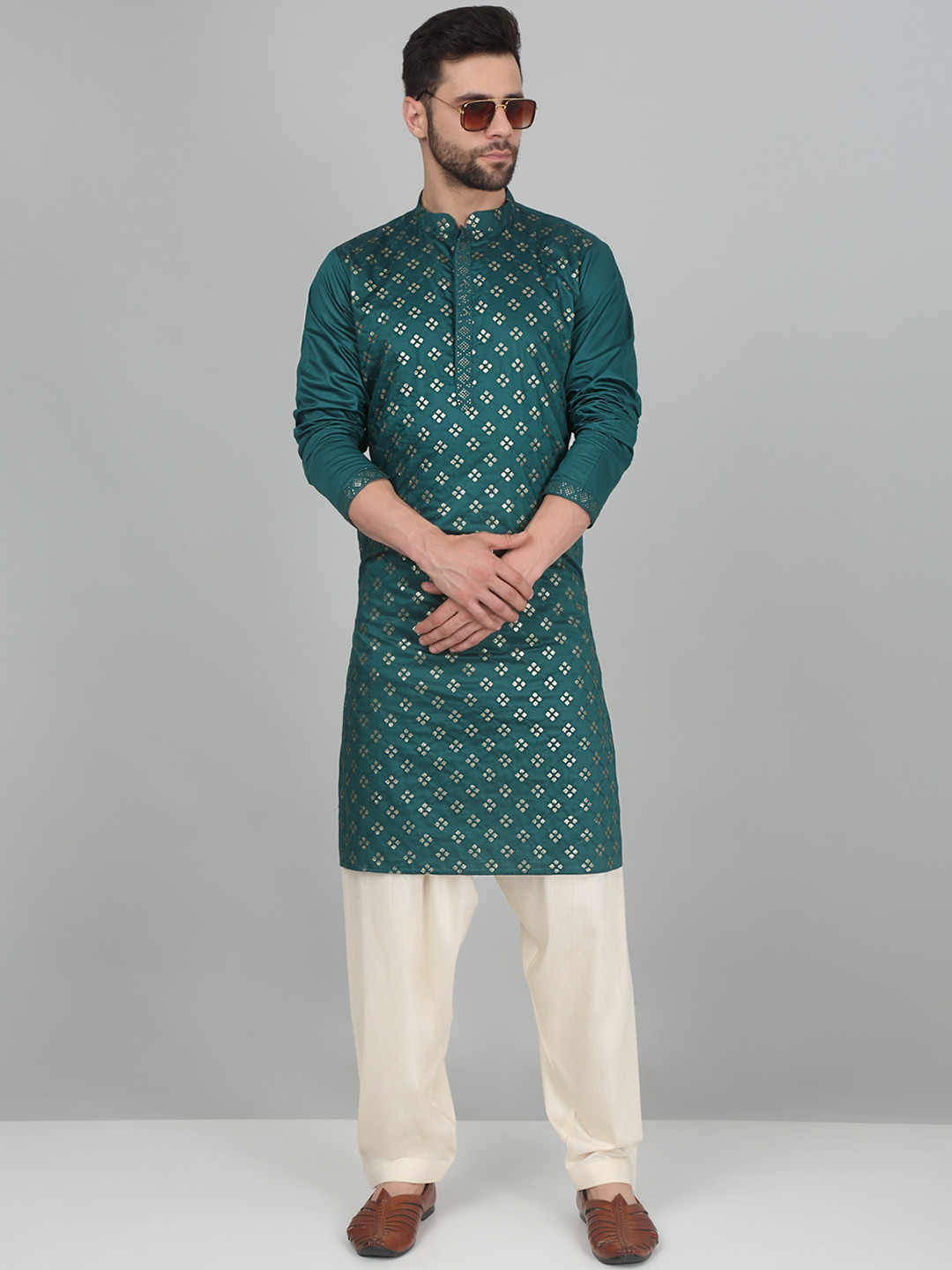 KRAFT INDIA Geometric Embroidered Mandarin Collar Long Sleeves Sequenced Work Kurta