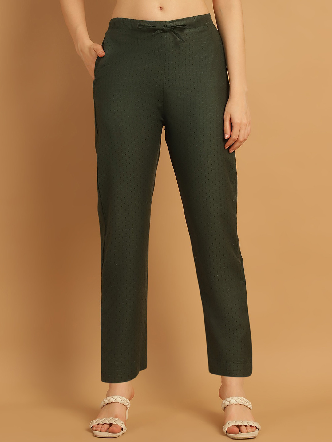 Enchanted Drapes Women Textured Mid-Rise Plain Cotton Cigarette Trouser