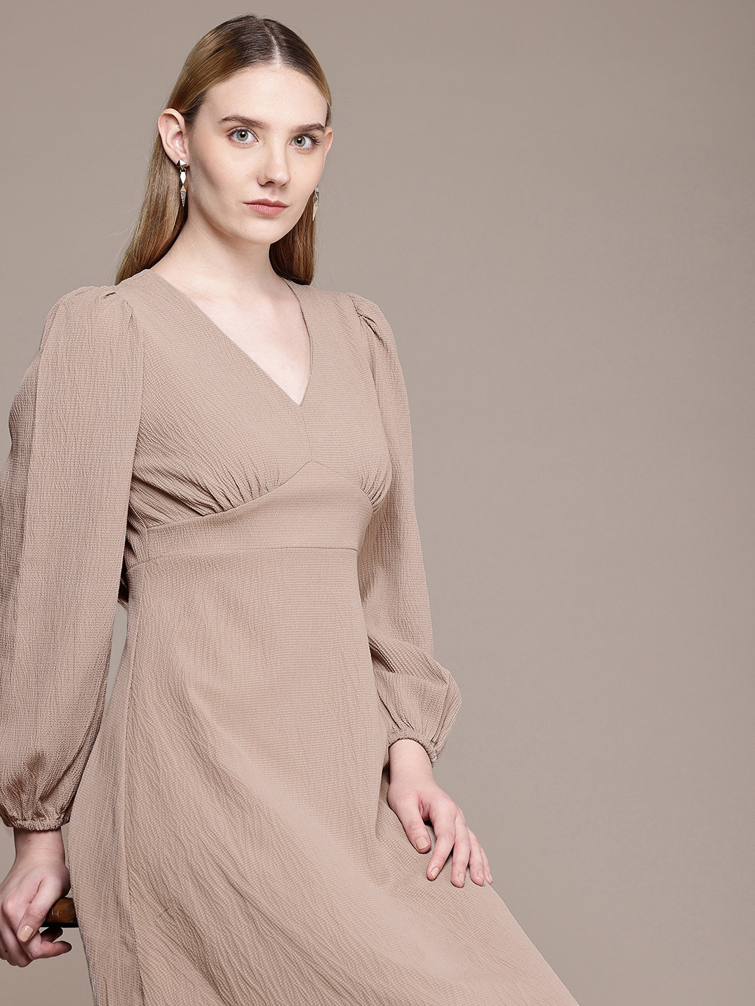 French Connection Self Design V-Neck Puff Sleeves Gathered Crepe A-Line Dress