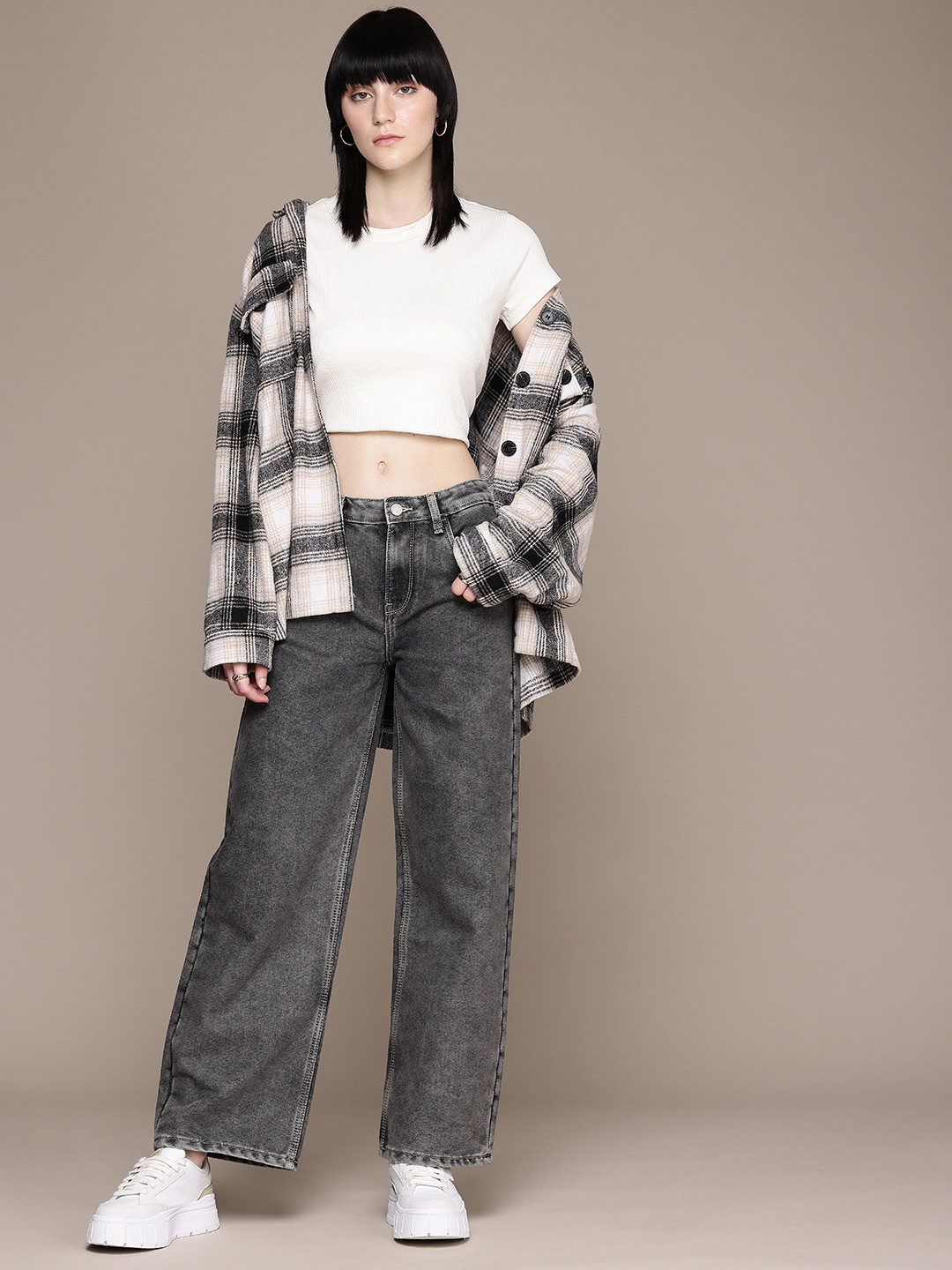 The Roadster Life Co. Women Low-Rise 90's Fit Regular Fit Jeans