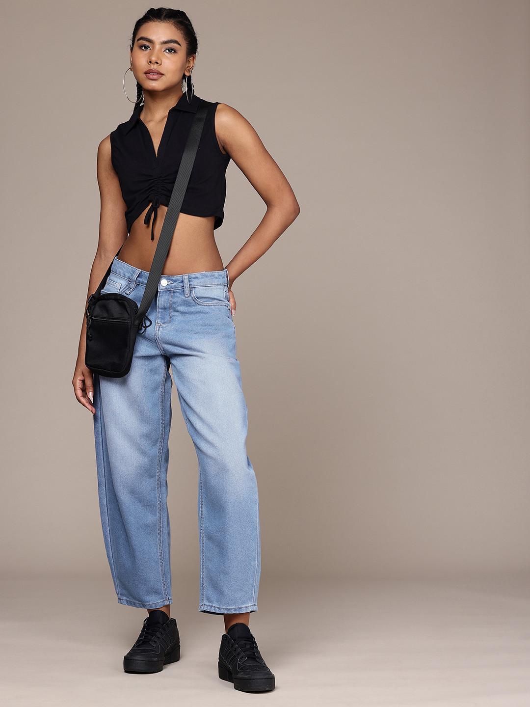 The Roadster Life Co. Women Low-Rise Heavy Fade Horseshoe Fit Jeans