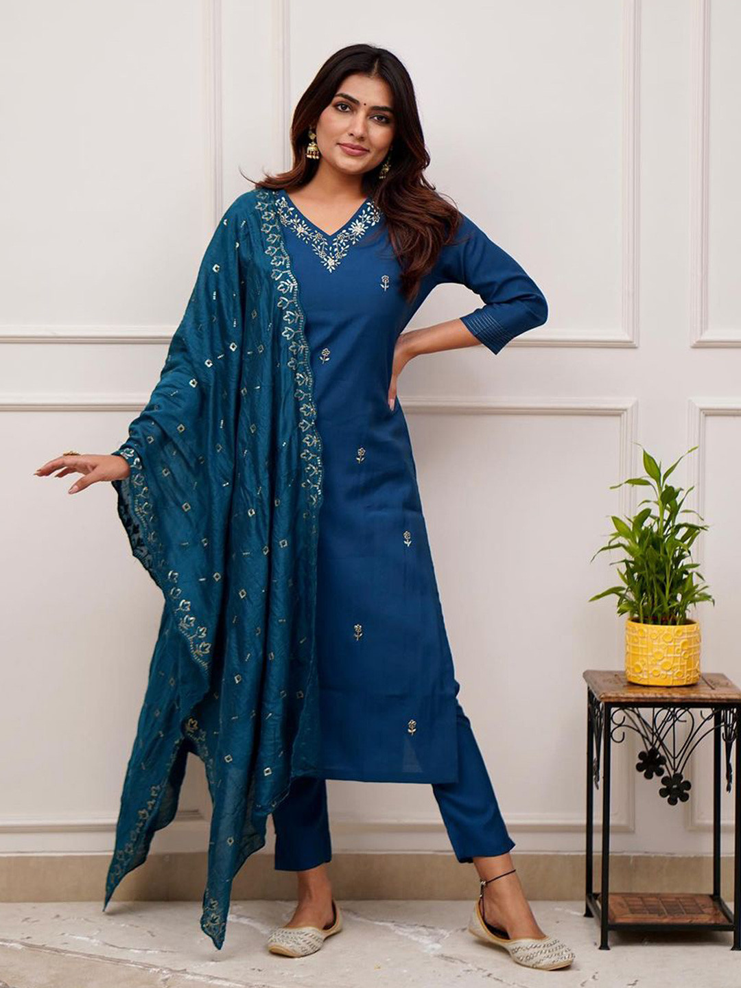 Storebrite Ethnic Motifs Embroidered Sequinned Straight Kurta With Trousers & Dupatta