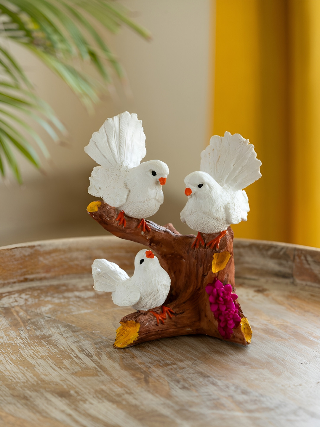 ExclusiveLane Chatting Birds Brown Polyresin Glossy Living Room Hand-Crafted Medium Showpiece - 8.1 Inches