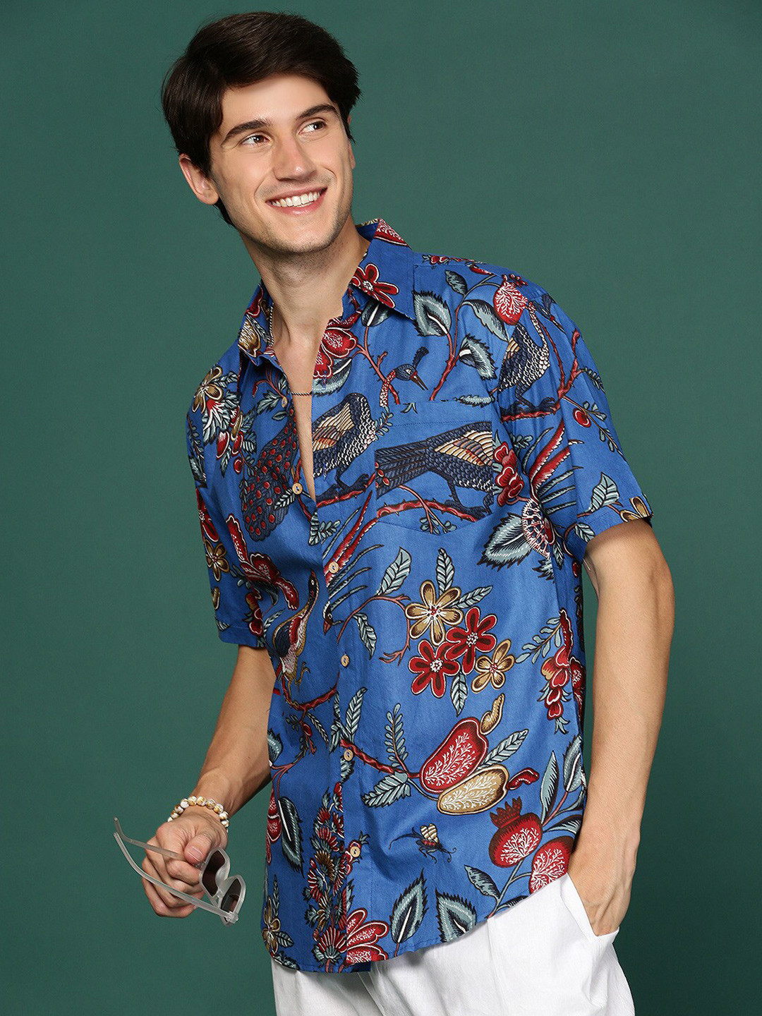 Sangria Modern Spread Collar Printed Pure Cotton Shirts