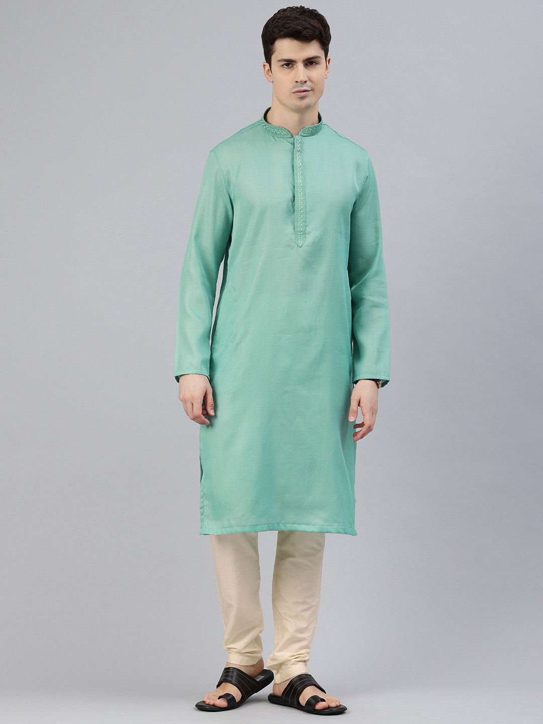 Manthan Regular Yoke Design Kurta Set