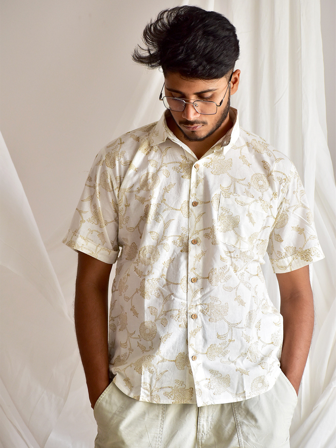 Sundarii Comfort Floral Printed Cotton Casual Shirt