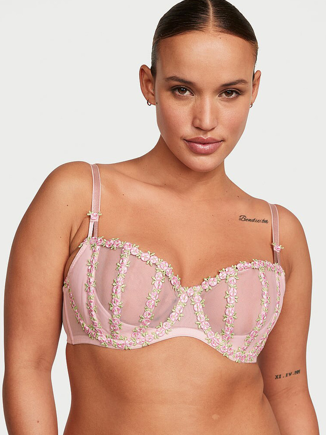 Victoria's Secret Dream Angels Wicked Caged Rosebud Embroidery Unlined Balconette Embellished Bra