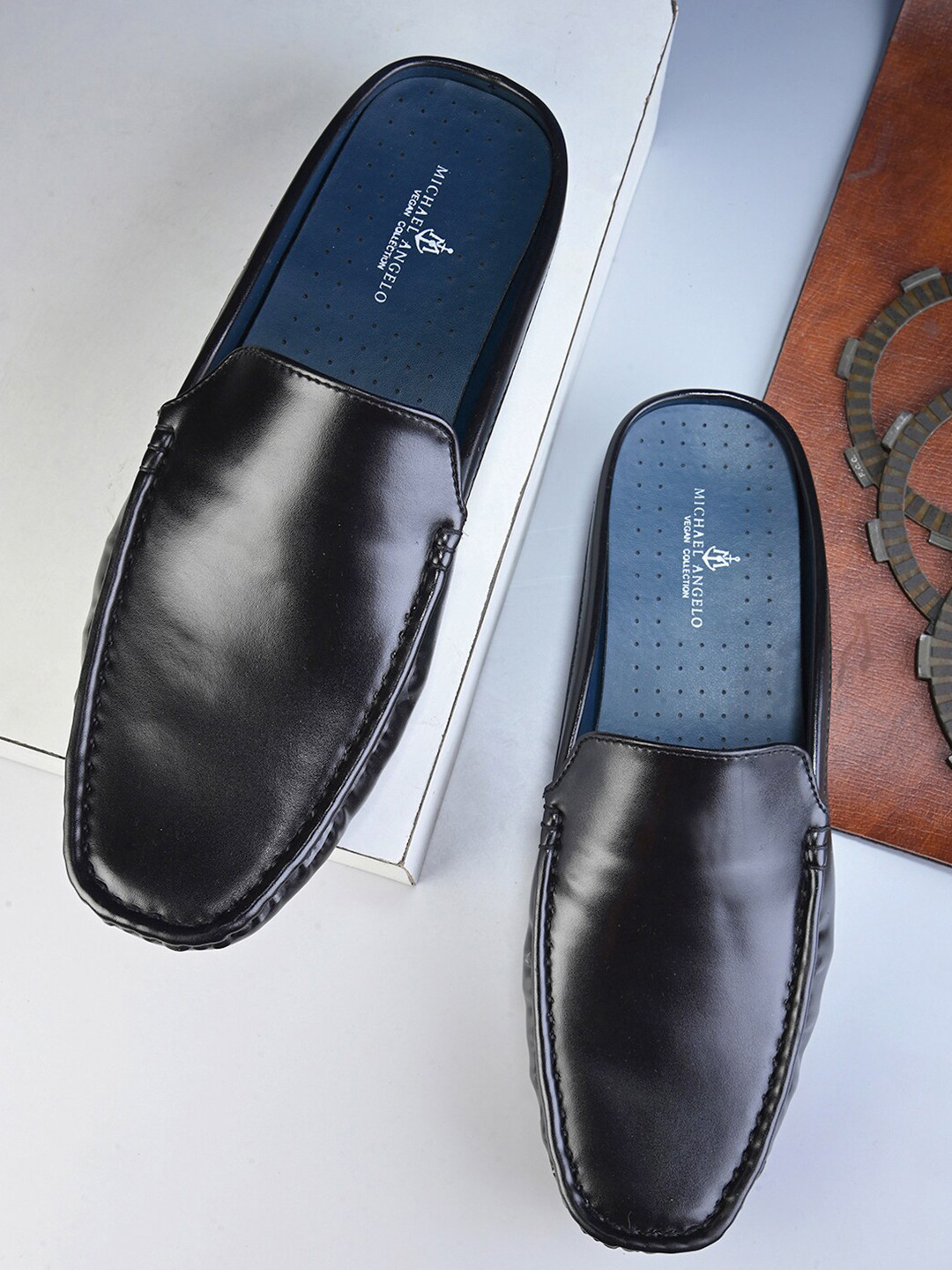 MICHAEL ANGELO Men Square Toe Clogs