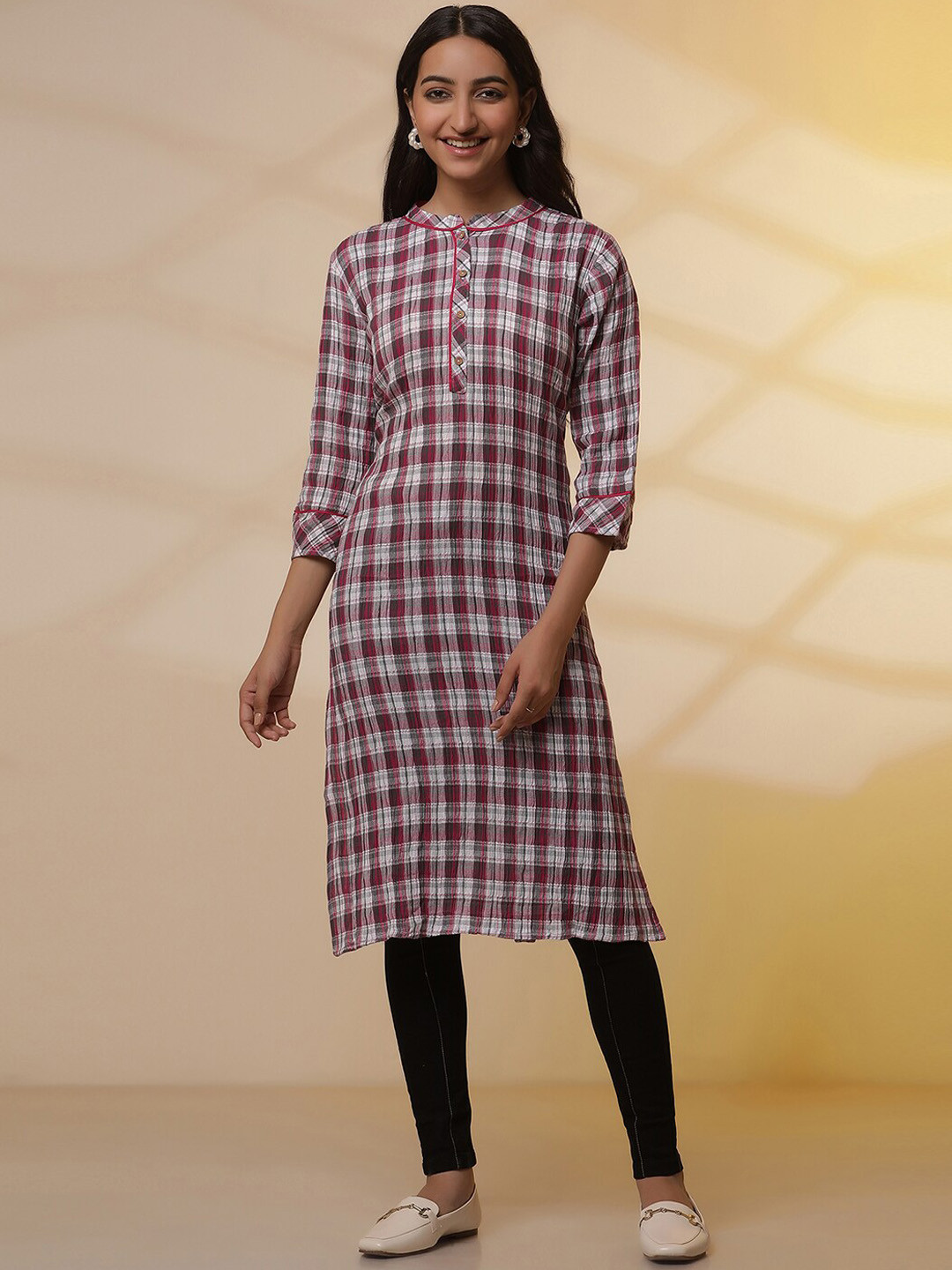 AURELIA Checked Mandarin Collar Smocked Cotton Blend Straight Kurta with Jeggings