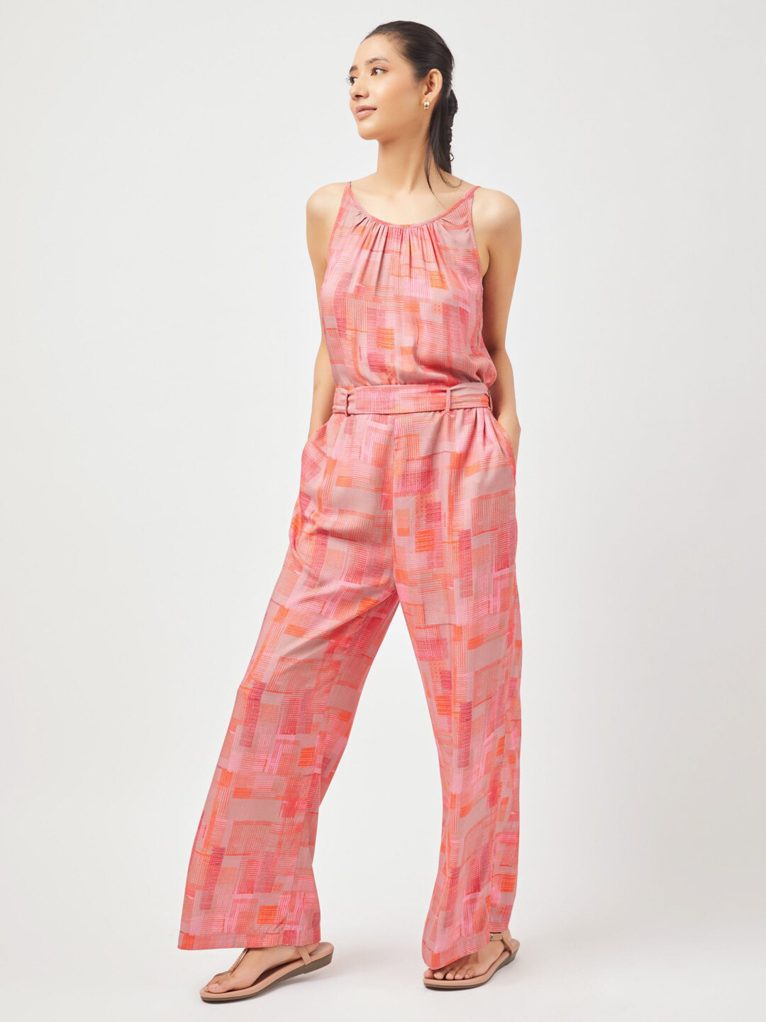 Contemponari Geometric Printed Sleeveless Basic Jumpsuit