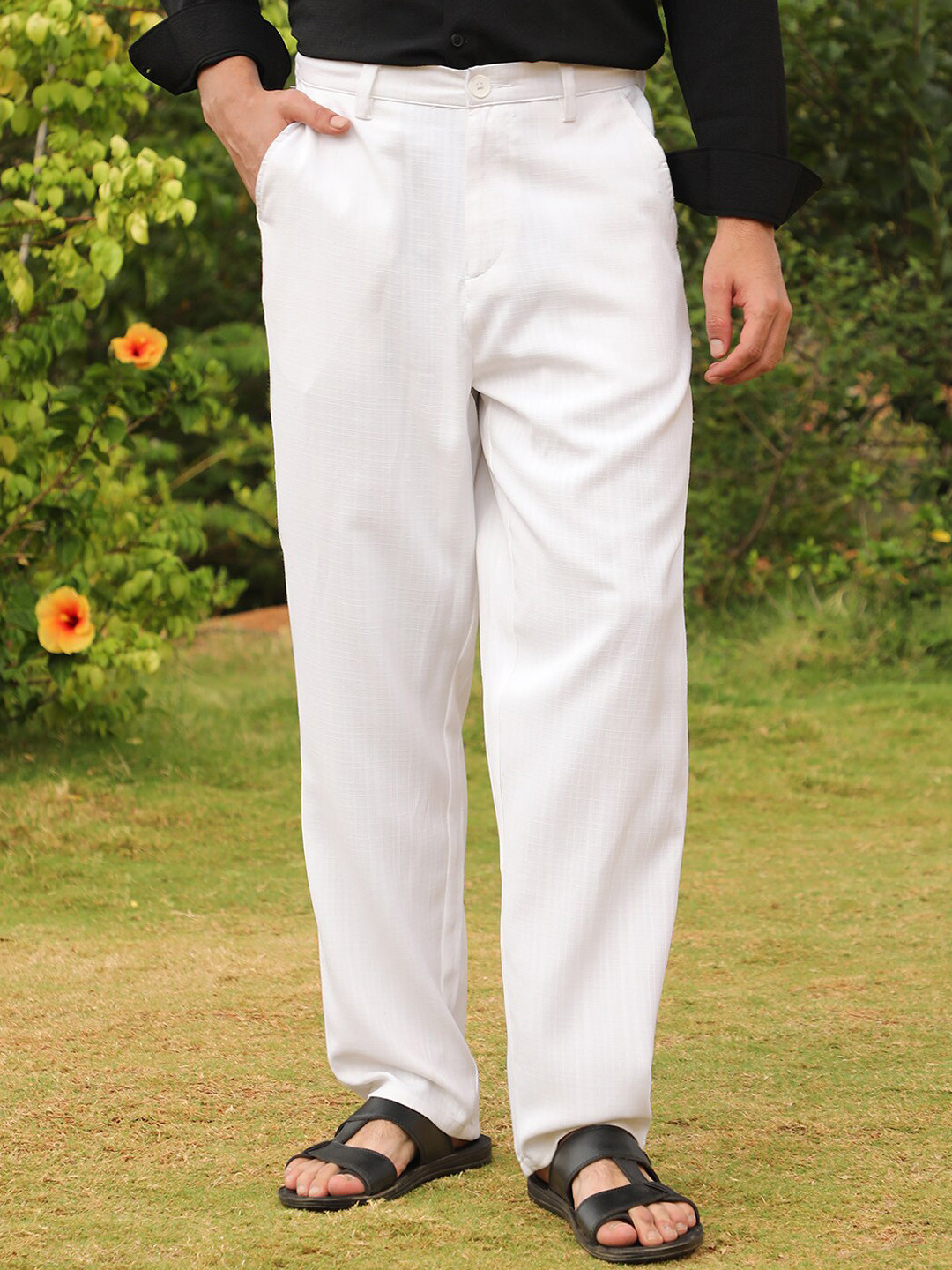 CAHOOT Men Mid-Rise Relaxed Loose Fit Easy Wash Trouser
