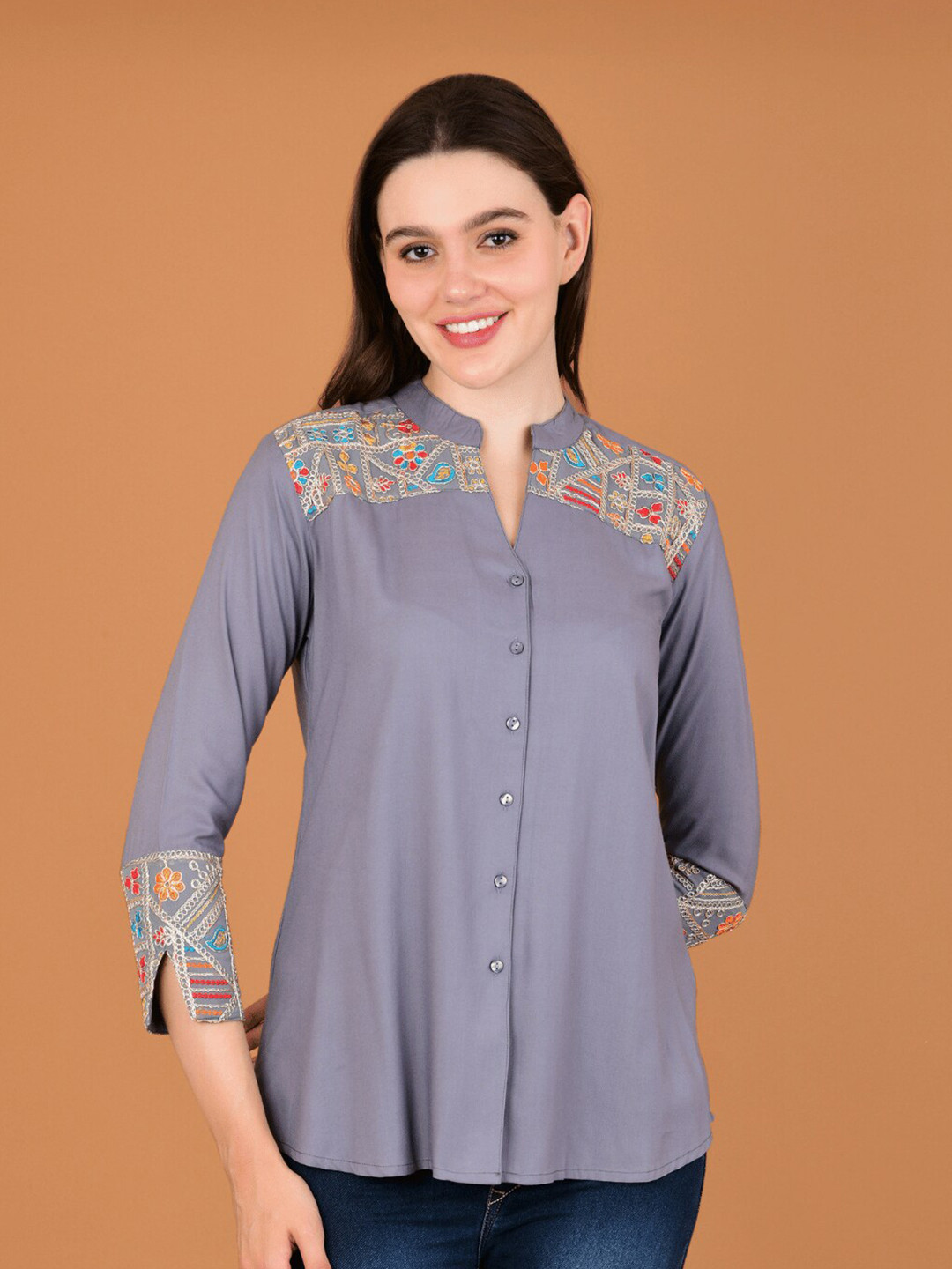 Boholyfe Floral Embroidered Mandarin Collar Curved Casual Shirt