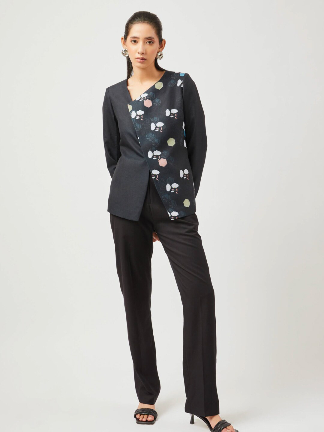Contemponari Floral Printed V-Neck Long Sleeves Dawn Blazer & Julius Trousers