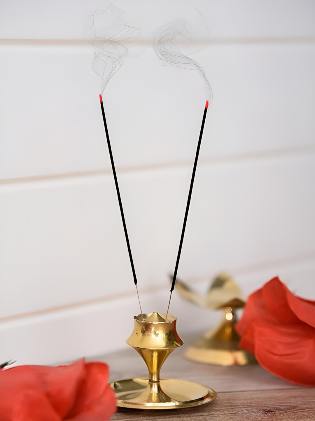 Kuber Industries Brass Kamal Thaliya Incense Holder