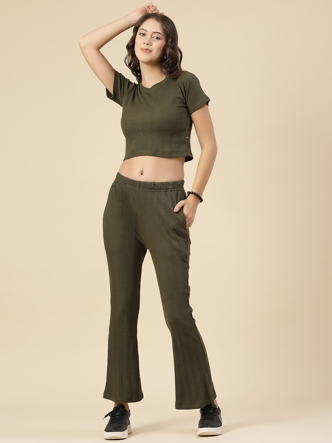 Rigo Ribbed Round Neck short Sleeves Drop Needle Crop Top With Trousers