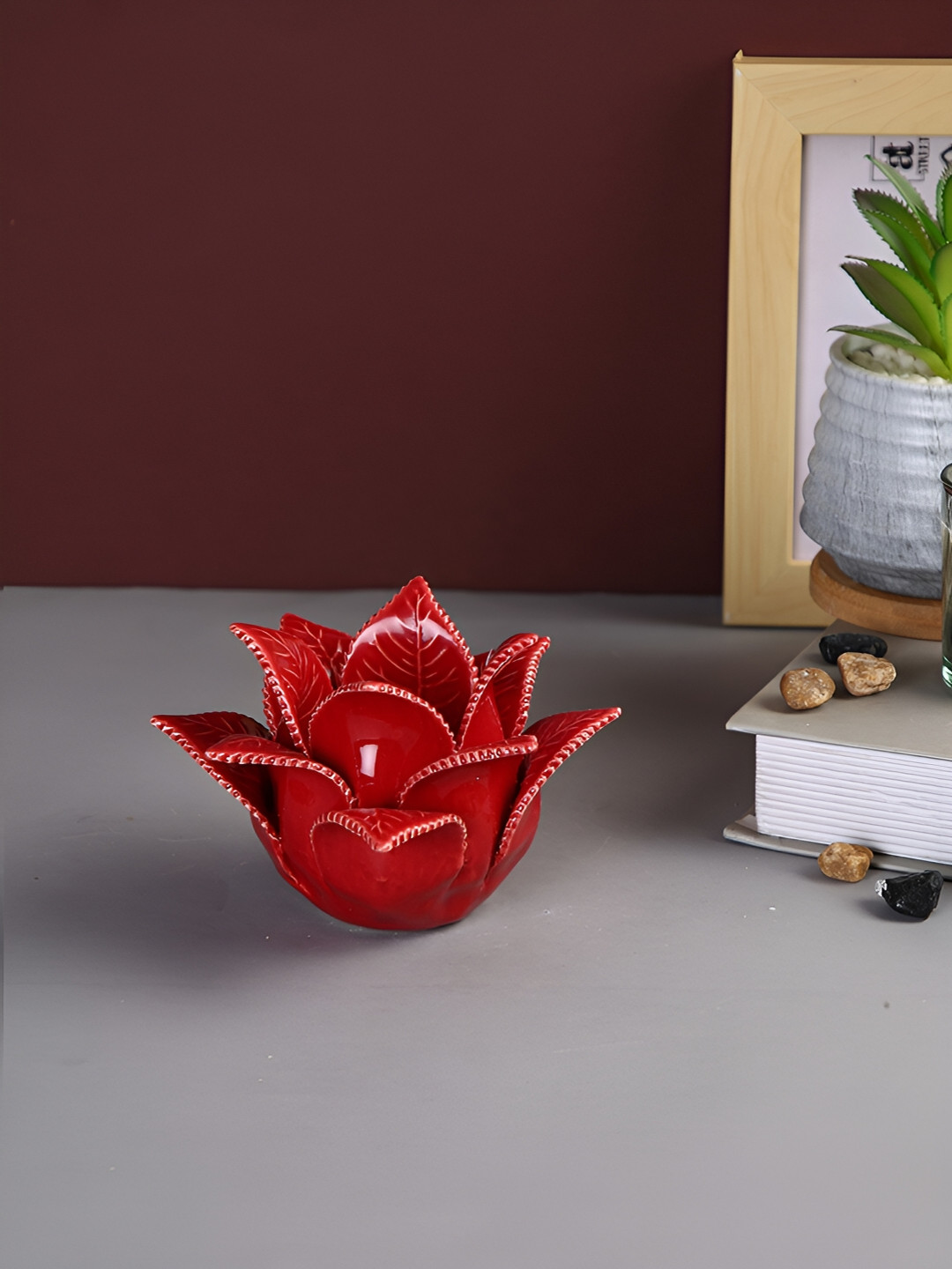 Aura Red Textured Ceramic Blooming Petals Flower Candle Holder