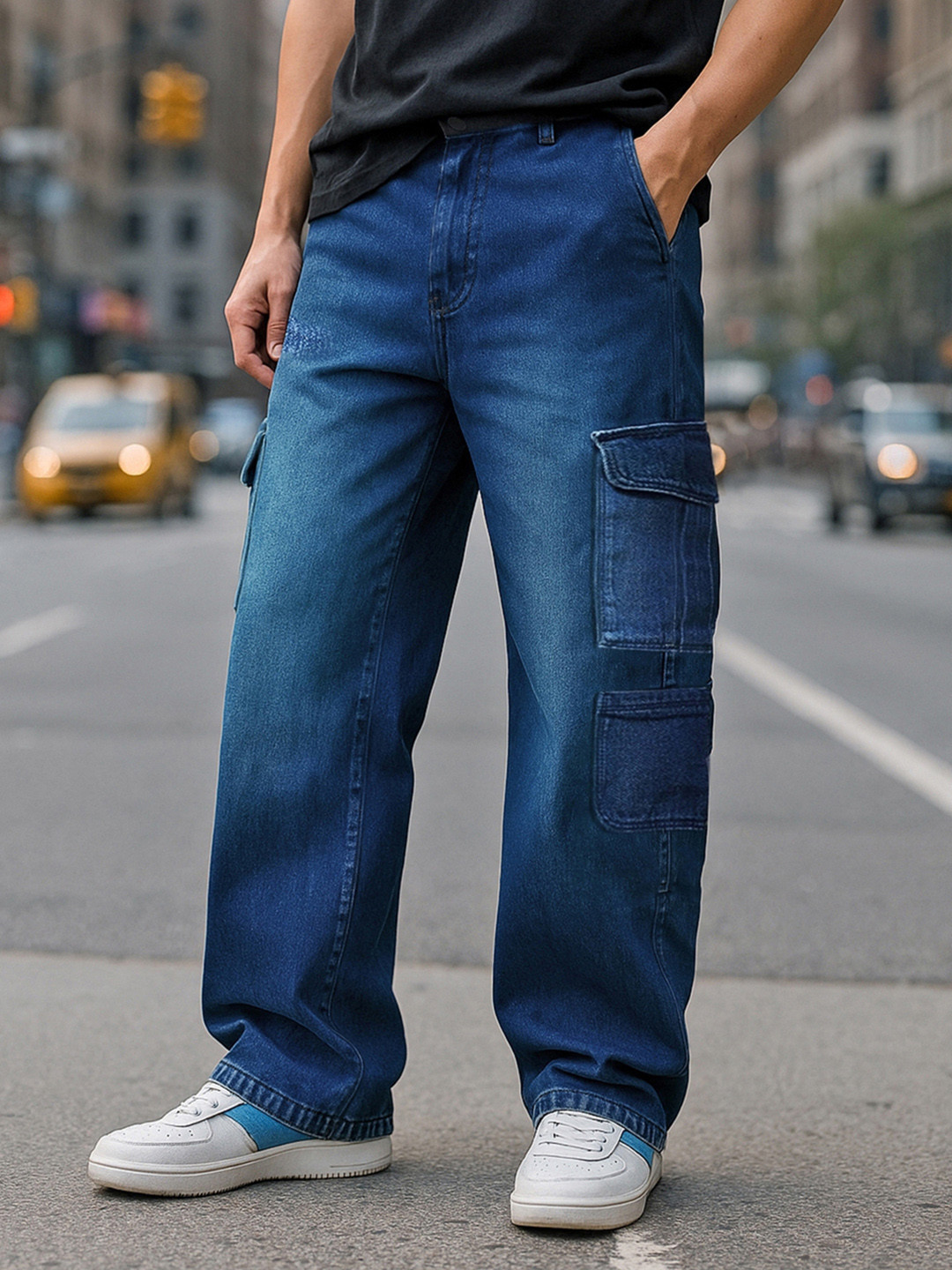 Bewakoof Men's Blue Baggy Washed Cargo Mid-Rise Jeans