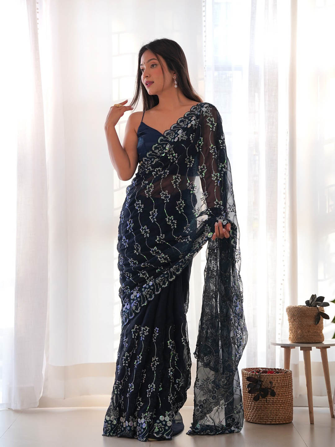 RV CREATION Floral Sequinned Art Silk Saree