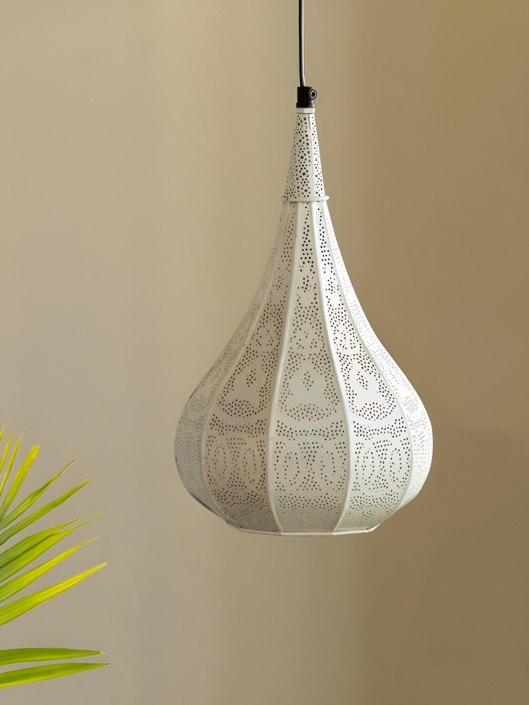 ExclusiveLane White Moroccan Flame Hand Etched Iron Ceiling Lamp