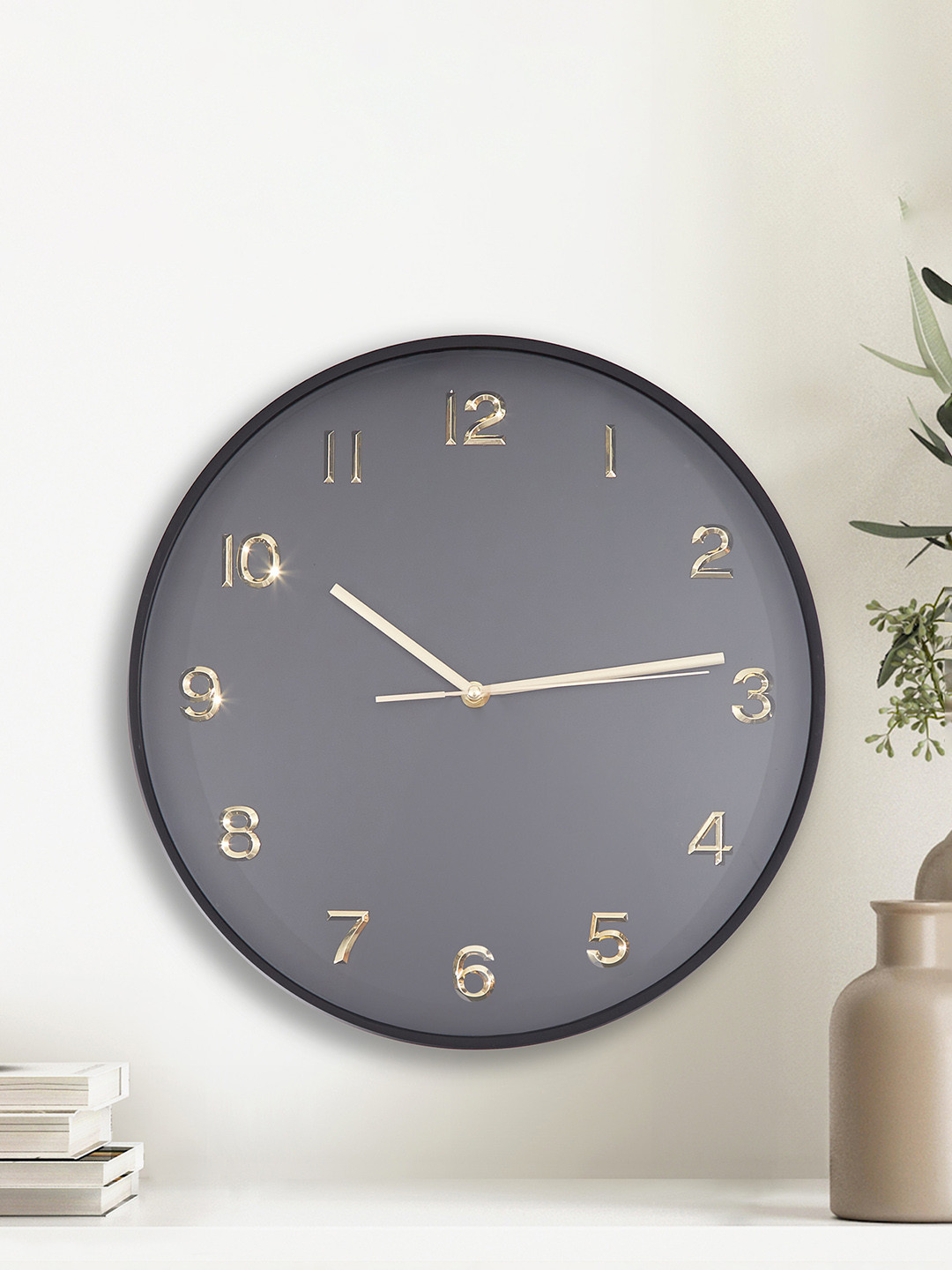 Home Centre Black & Grey Contemporary Round Shaped Wall Clock