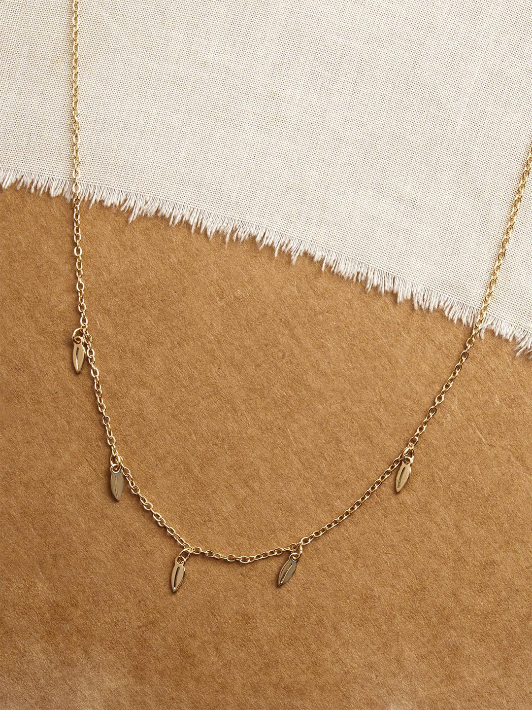 Accessorize Metal Leaf Shaped Minimal Chain