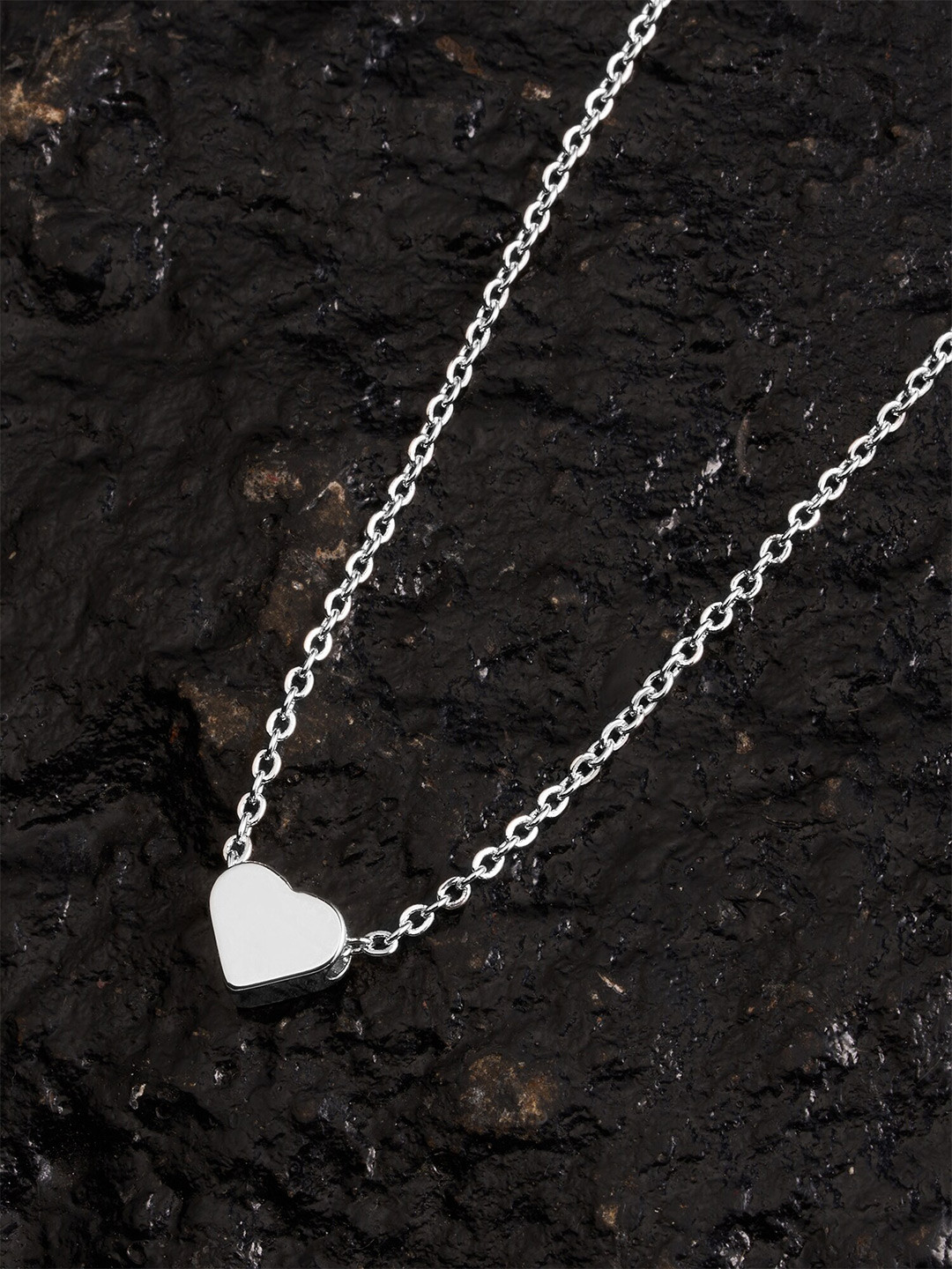 Accessorize Metal Hart Shape Minimal Chain