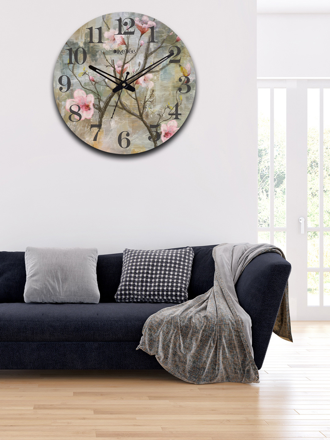 OLIVE TREE Big Size Vinyle MDF Large Display Round Battery Analogue Wall Clock-30.4cm