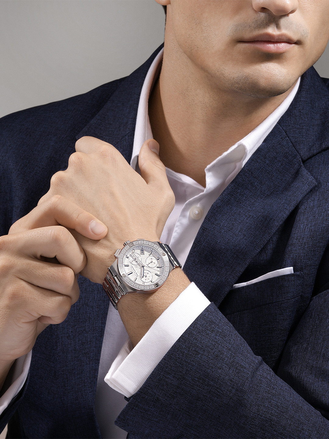 Guy Laroche Men Stainless Steel Wrap Around Straps Analogue Swiss Made Watch GLWGG0000411