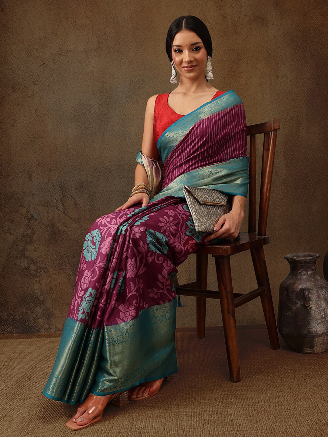 Silk Land Floral Kanjeewaram Silk Silk Digital Print saree