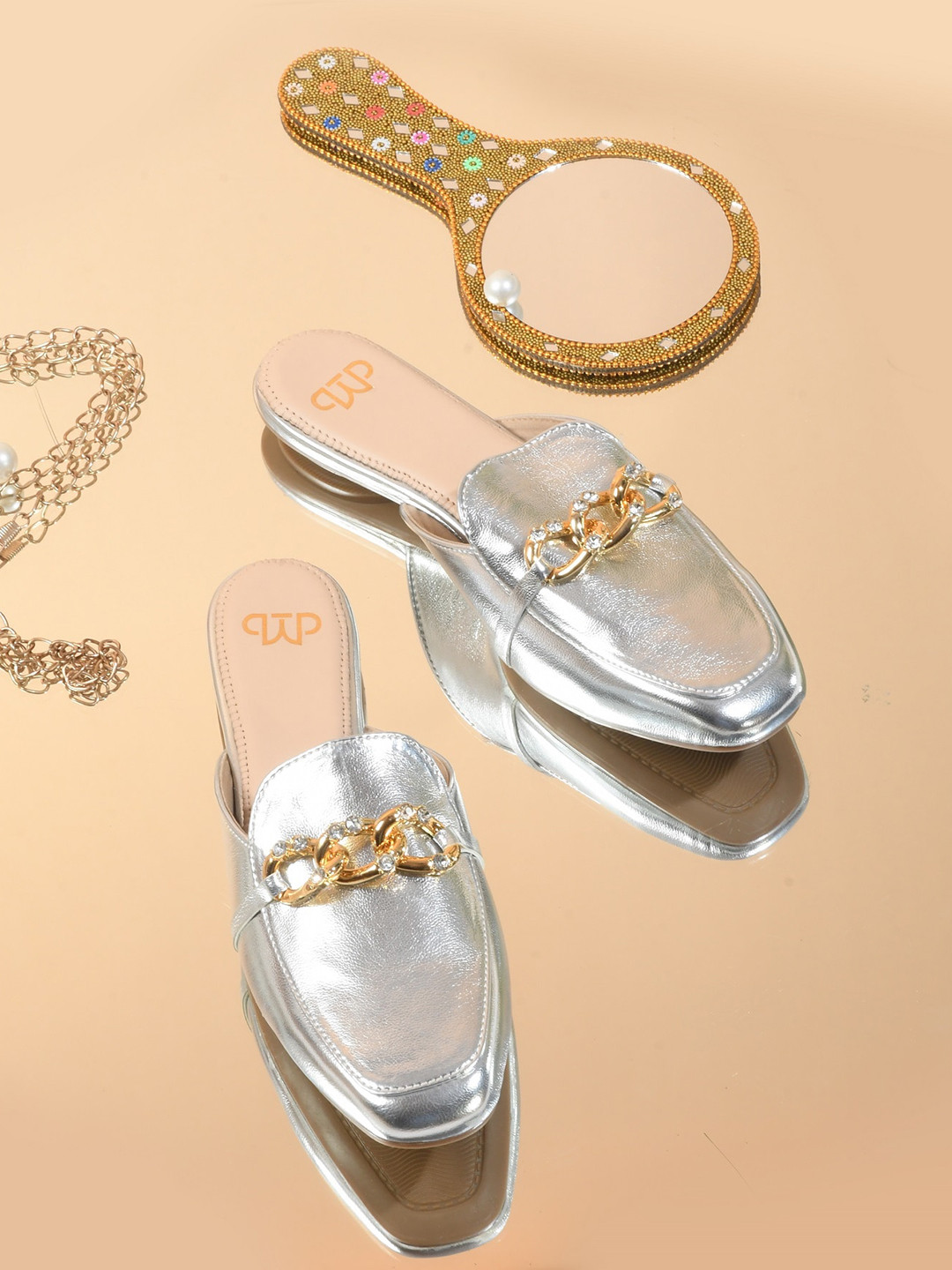 THE WHITE POLE Embellished Mules
